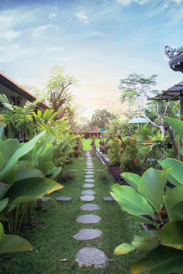 Senja D'Ubud Guest House Exterior photo